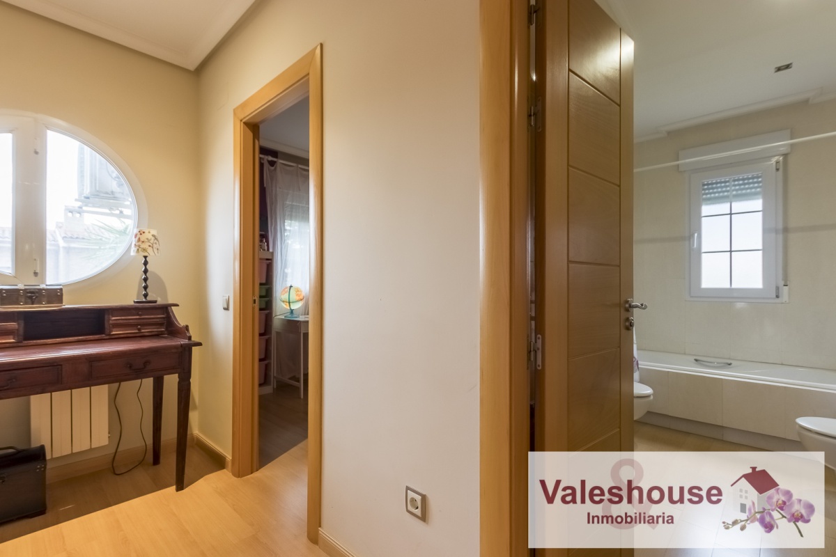 4 Habitaciones Habitaciones, ,3 BathroomsBathrooms,Casas,En venta,1171