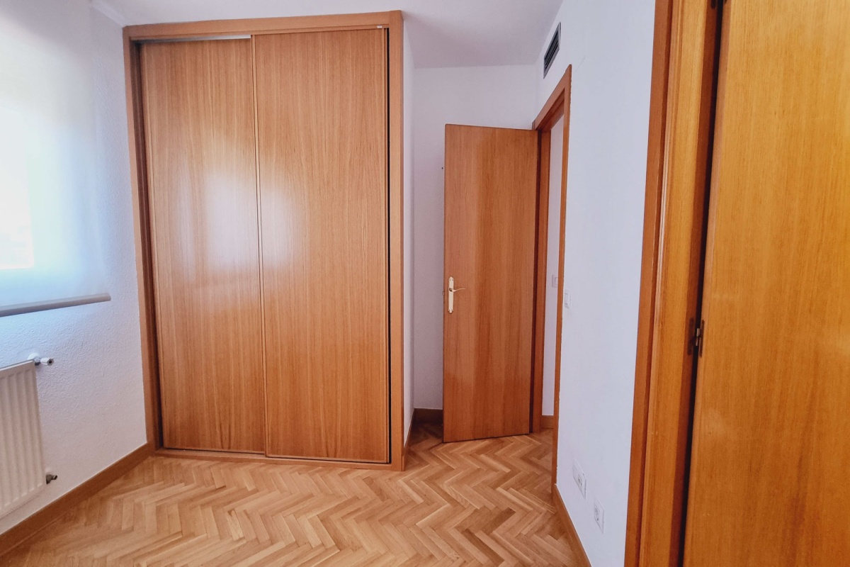 3 Habitaciones Habitaciones, ,2 BathroomsBathrooms,Pisos,En venta,1178