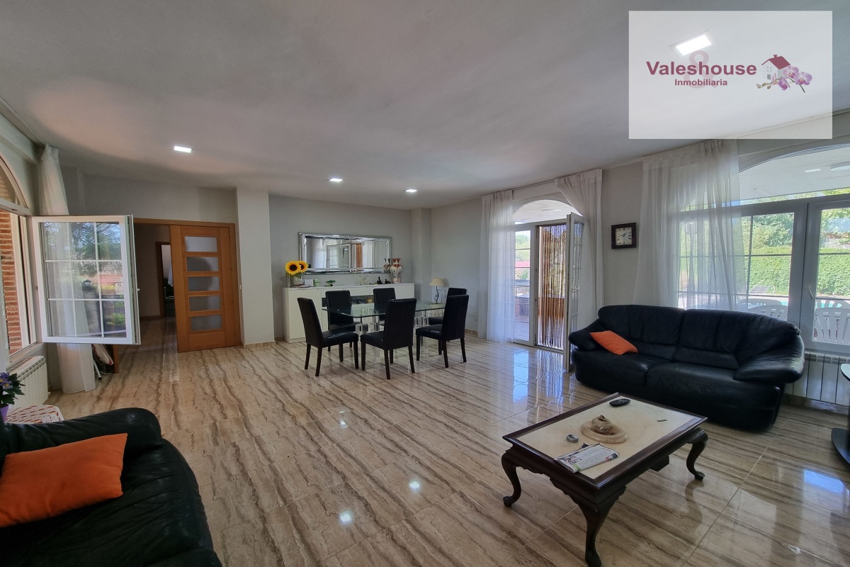 4 Habitaciones Habitaciones, 0 ,4 BathroomsBathrooms,Casas,En venta,0,1184