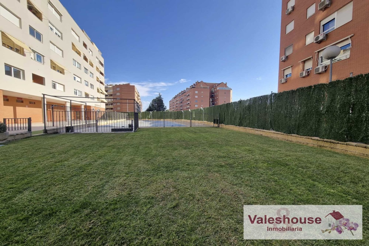 2 Habitaciones Habitaciones, 0 ,1 BañoBathrooms,Pisos,En venta,0,1185