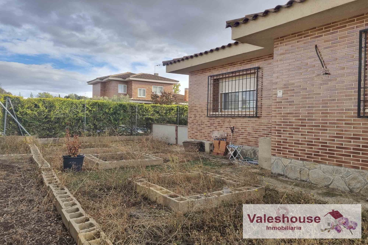 3 Habitaciones Habitaciones, 0 ,2 BathroomsBathrooms,Casas,En venta,0,1186 3 Habitaciones Habitaciones, 0 ,2 BathroomsBathrooms,Casas,En venta,0,1186