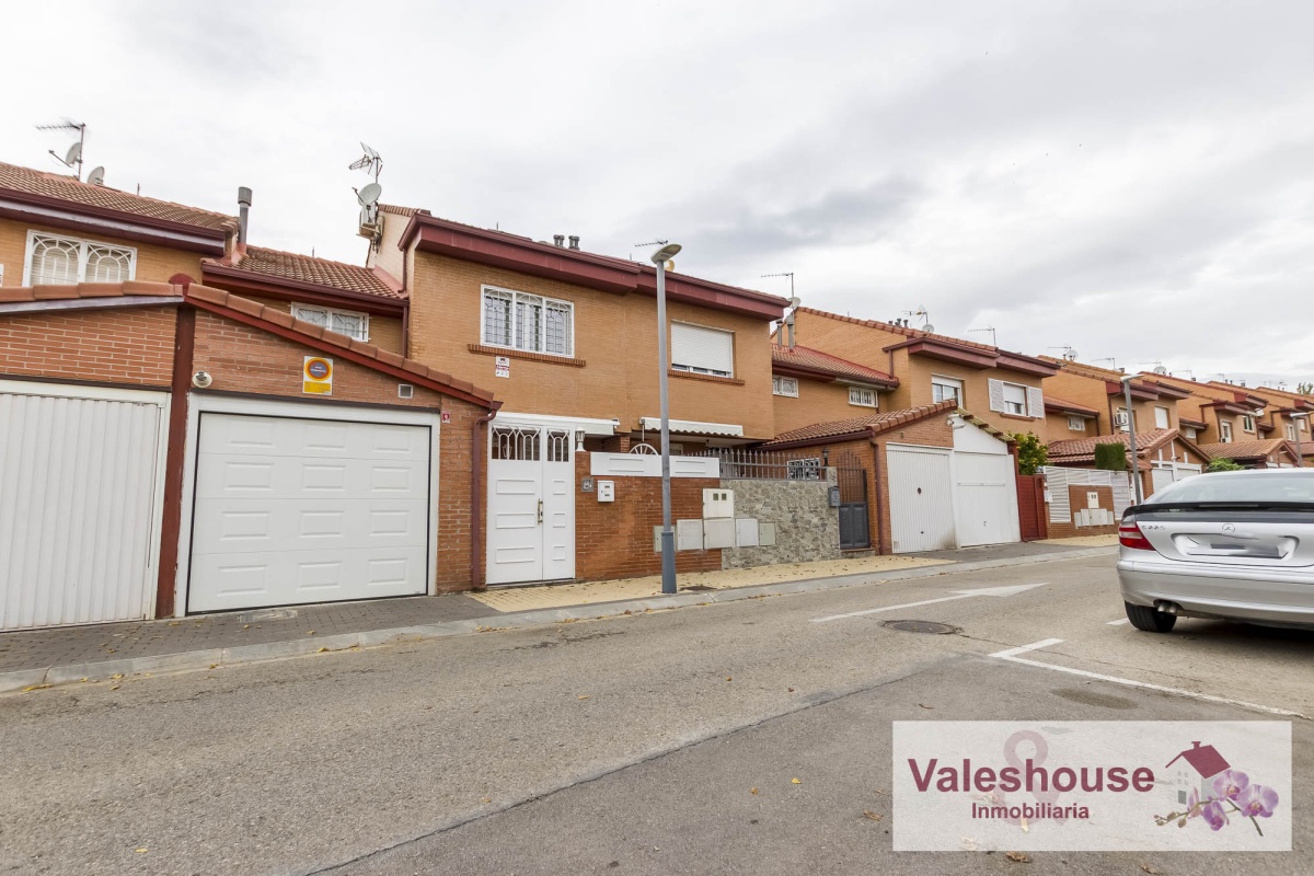 0 , 0 ,0,Casas,En venta,0,1188 0 , 0 ,0,Casas,En venta,0,1188