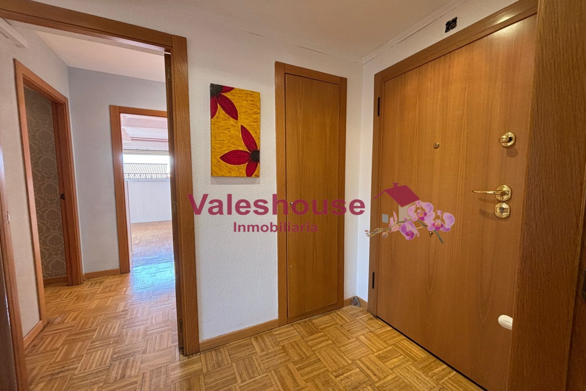 3 Habitaciones Habitaciones, 0 ,2 BathroomsBathrooms,Pisos,En venta,0,1189 3 Habitaciones Habitaciones, 0 ,2 BathroomsBathrooms,Pisos,En venta,0,1189