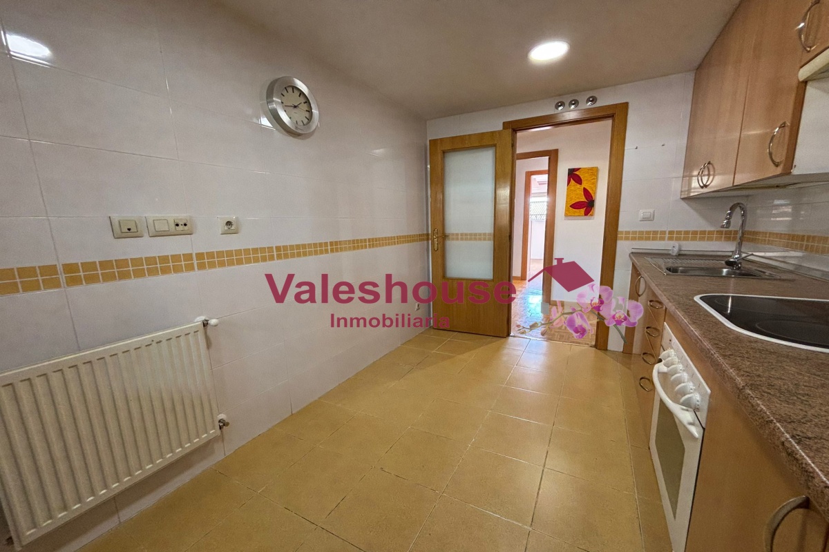 3 Habitaciones Habitaciones, 0 ,2 BathroomsBathrooms,Pisos,En venta,0,1189 3 Habitaciones Habitaciones, 0 ,2 BathroomsBathrooms,Pisos,En venta,0,1189