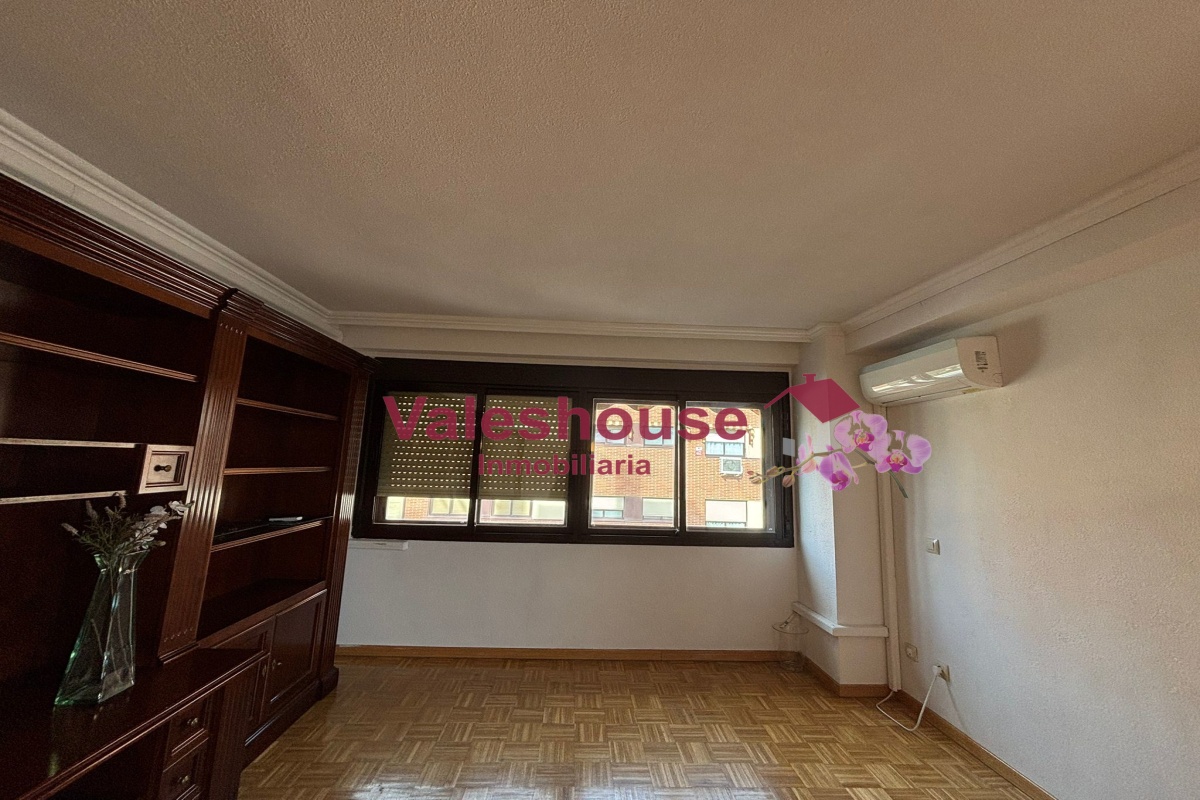 3 Habitaciones Habitaciones, 0 ,2 BathroomsBathrooms,Pisos,En venta,0,1189 3 Habitaciones Habitaciones, 0 ,2 BathroomsBathrooms,Pisos,En venta,0,1189