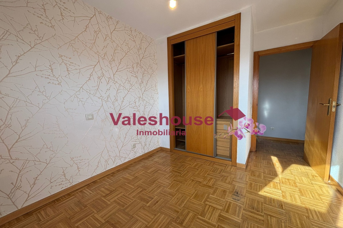 3 Habitaciones Habitaciones, 0 ,2 BathroomsBathrooms,Pisos,En venta,0,1189 3 Habitaciones Habitaciones, 0 ,2 BathroomsBathrooms,Pisos,En venta,0,1189