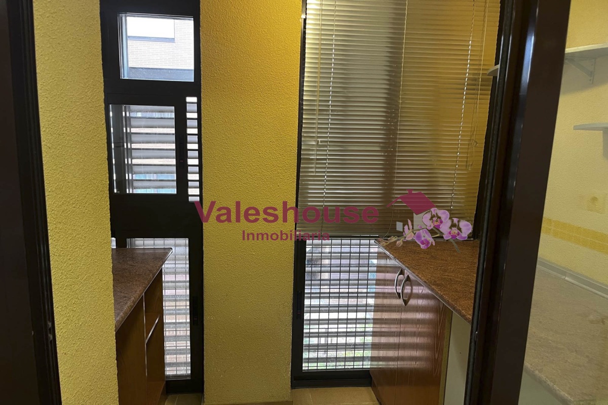 3 Habitaciones Habitaciones, 0 ,2 BathroomsBathrooms,Pisos,En venta,0,1189 3 Habitaciones Habitaciones, 0 ,2 BathroomsBathrooms,Pisos,En venta,0,1189