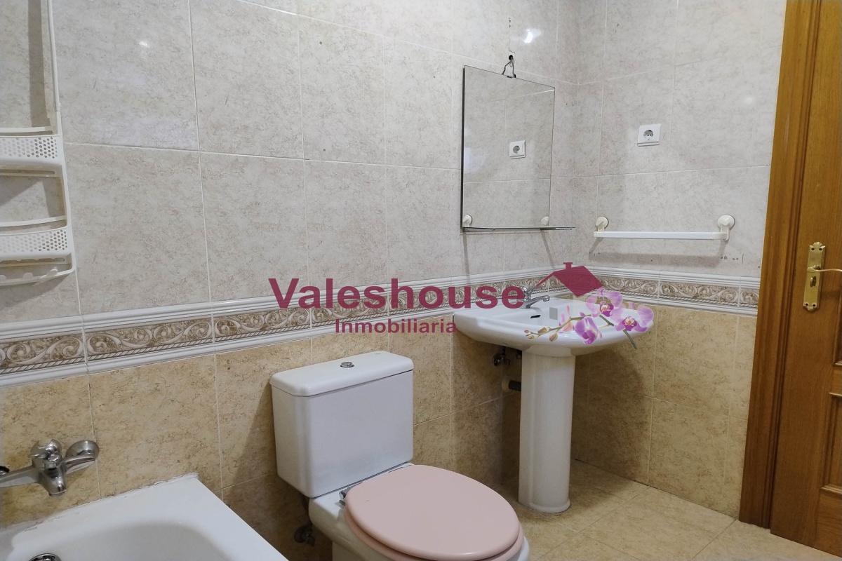 4 Habitaciones Habitaciones, 0 ,3 BathroomsBathrooms,Casas,En venta,0,1190 4 Habitaciones Habitaciones, 0 ,3 BathroomsBathrooms,Casas,En venta,0,1190