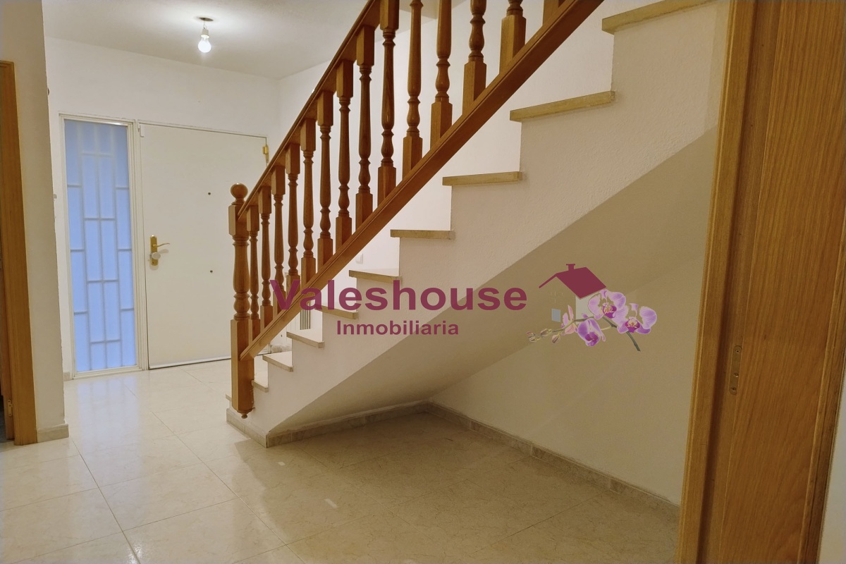 4 Habitaciones Habitaciones, 0 ,3 BathroomsBathrooms,Casas,En venta,0,1190 4 Habitaciones Habitaciones, 0 ,3 BathroomsBathrooms,Casas,En venta,0,1190