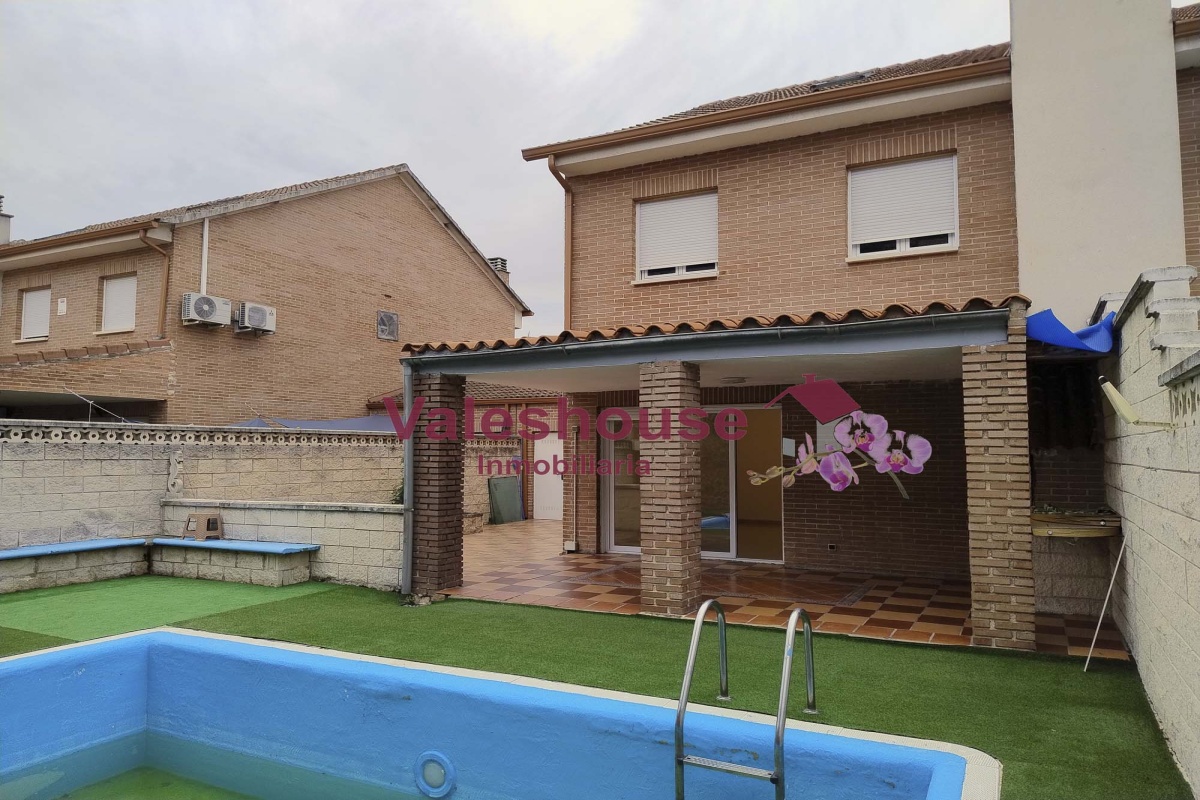 4 Habitaciones Habitaciones, 0 ,3 BathroomsBathrooms,Casas,En venta,0,1190 4 Habitaciones Habitaciones, 0 ,3 BathroomsBathrooms,Casas,En venta,0,1190