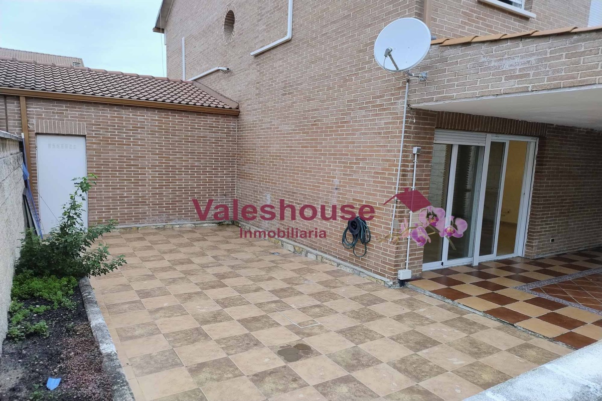 4 Habitaciones Habitaciones, 0 ,3 BathroomsBathrooms,Casas,En venta,0,1190 4 Habitaciones Habitaciones, 0 ,3 BathroomsBathrooms,Casas,En venta,0,1190