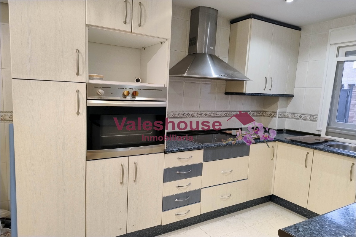 4 Habitaciones Habitaciones, 0 ,3 BathroomsBathrooms,Casas,En venta,0,1190 4 Habitaciones Habitaciones, 0 ,3 BathroomsBathrooms,Casas,En venta,0,1190