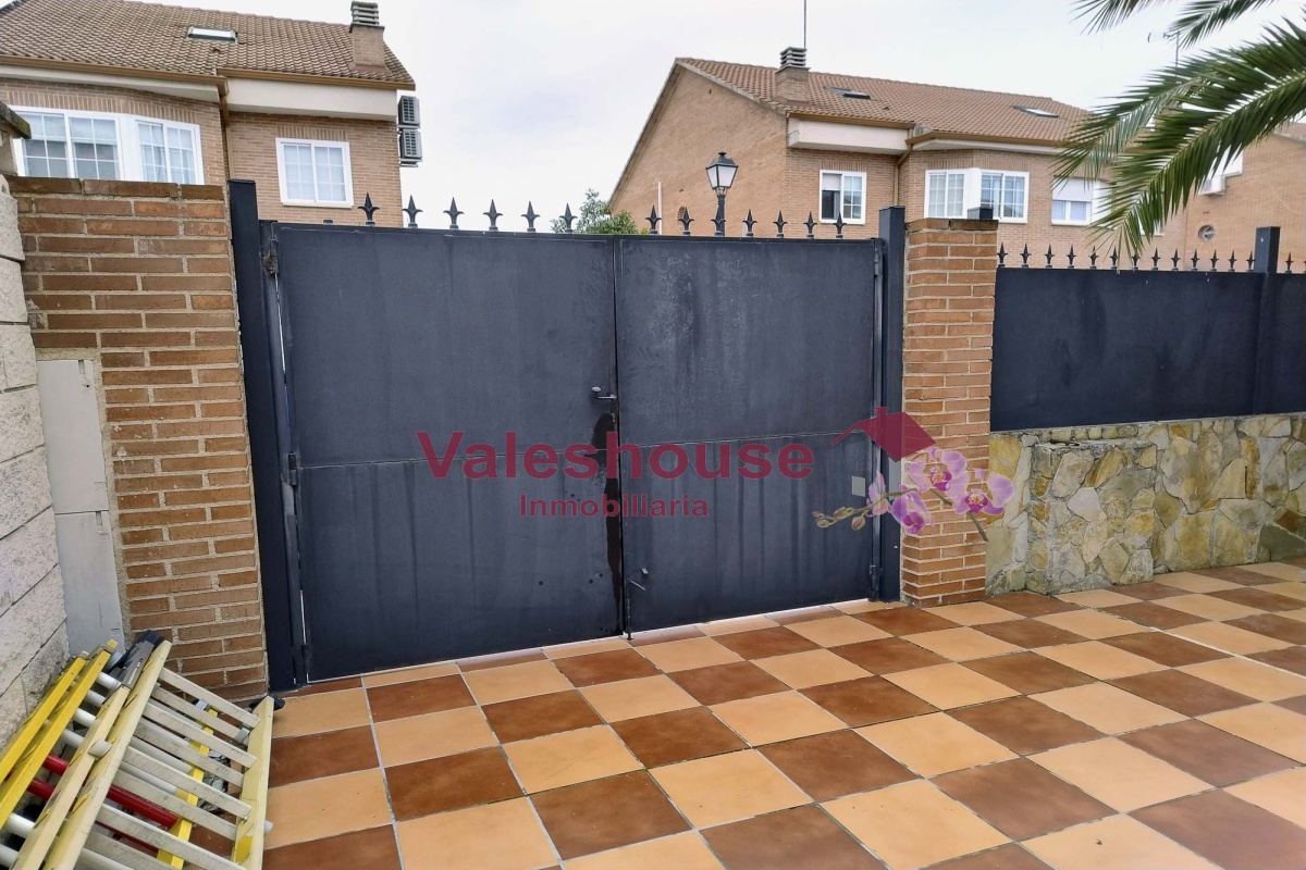 4 Habitaciones Habitaciones, 0 ,3 BathroomsBathrooms,Casas,En venta,0,1190 4 Habitaciones Habitaciones, 0 ,3 BathroomsBathrooms,Casas,En venta,0,1190