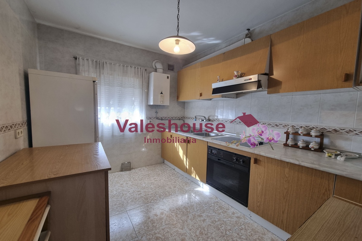 4 Habitaciones Habitaciones, 0 ,1 BañoBathrooms,Casas,En venta,0,1192 4 Habitaciones Habitaciones, 0 ,1 BañoBathrooms,Casas,En venta,0,1192