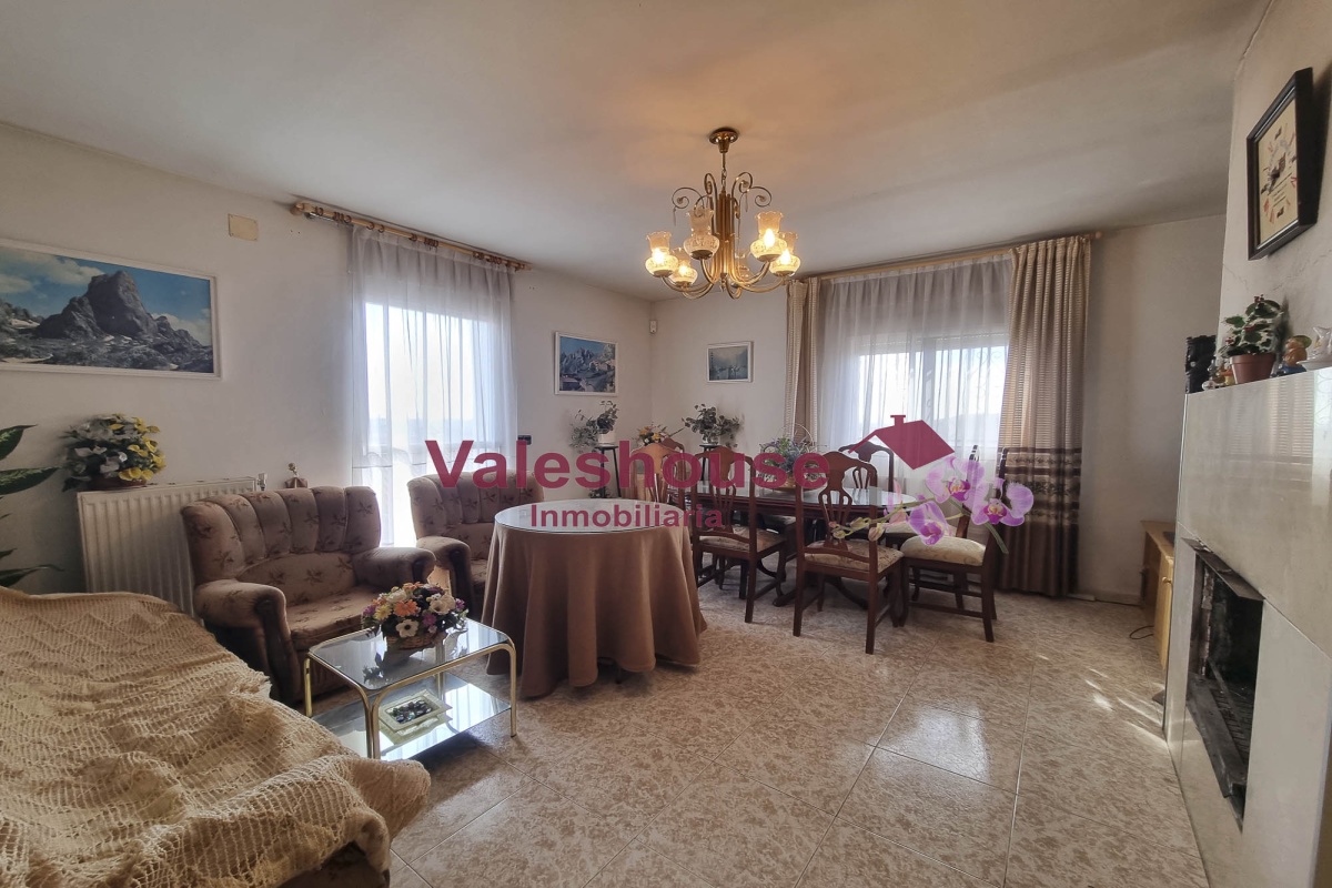 4 Habitaciones Habitaciones, 0 ,1 BañoBathrooms,Casas,En venta,0,1192 4 Habitaciones Habitaciones, 0 ,1 BañoBathrooms,Casas,En venta,0,1192