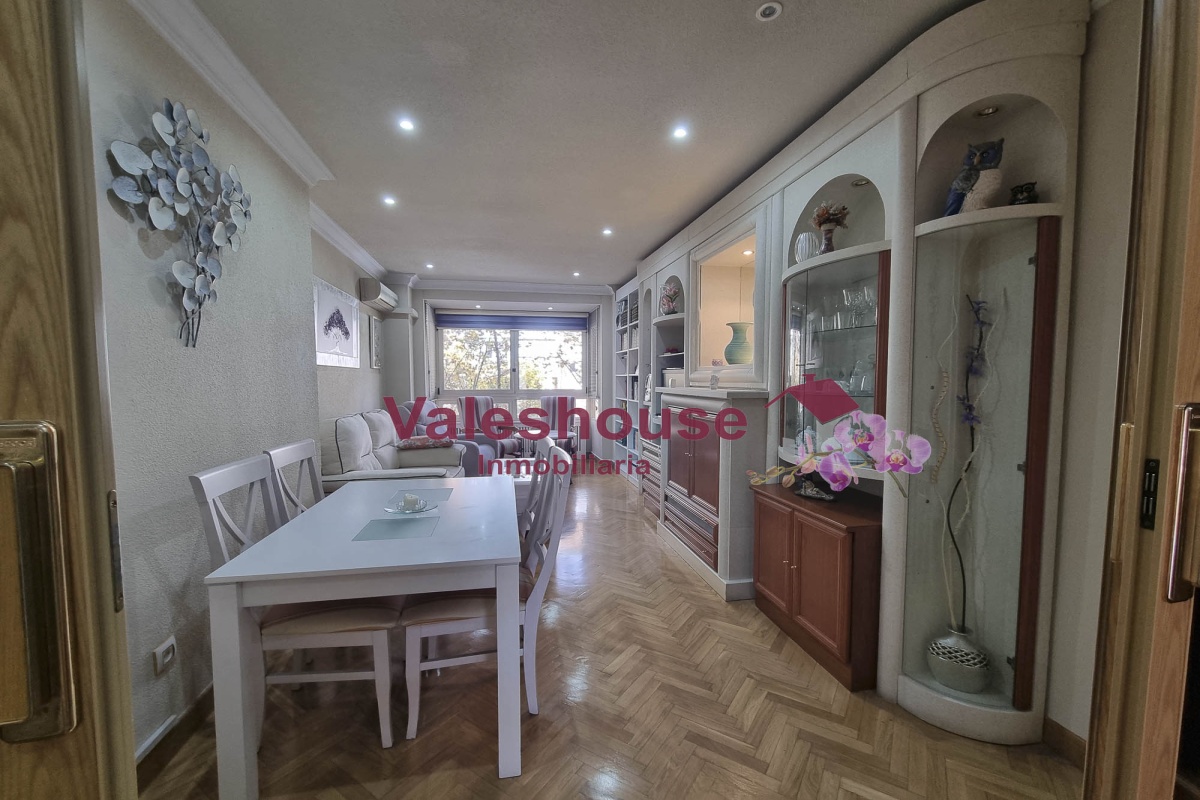 2 Habitaciones Habitaciones, 0 ,1 BañoBathrooms,Pisos,En venta,0,1193 2 Habitaciones Habitaciones, 0 ,1 BañoBathrooms,Pisos,En venta,0,1193